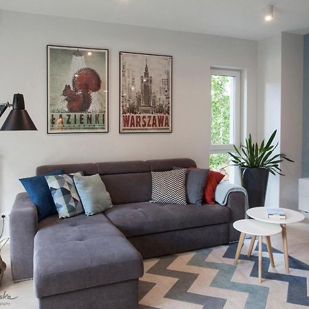 ורשה Olszowa 14 By The River Apartment מראה חיצוני תמונה