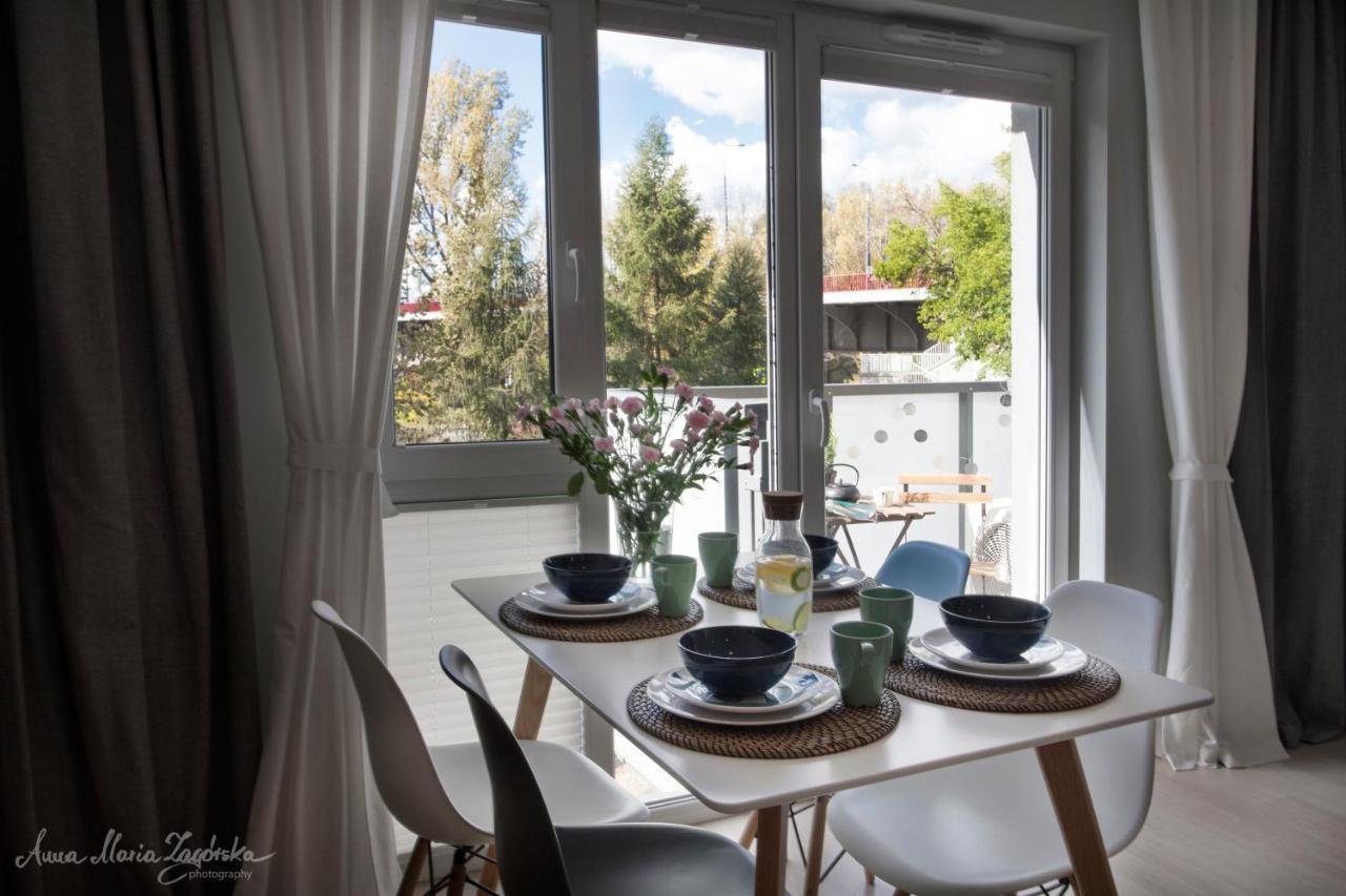 ורשה Olszowa 14 By The River Apartment מראה חיצוני תמונה